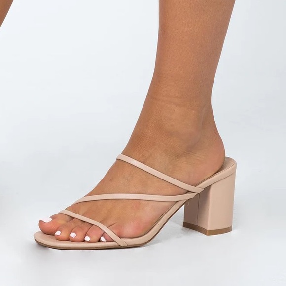 PrettyLittleThing Shoes - Princess Polly Billini Yazmin Heels Nude — Shoe US 8